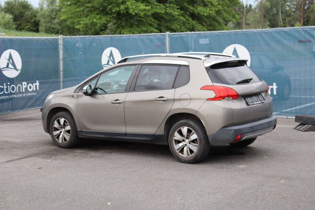 Pkw Peugeot 2008 Benzin 82 PS 2016 (Margin)