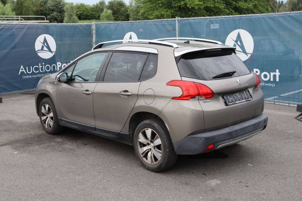 Pkw Peugeot 2008 Benzin 82 PS 2016 (Margin)