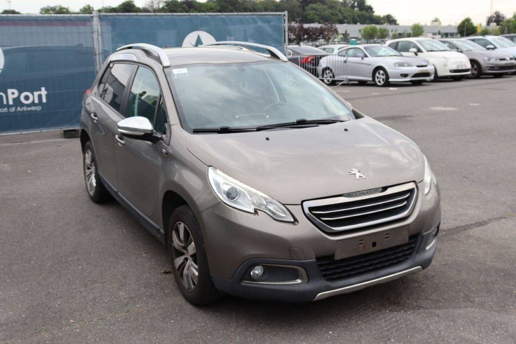 Pkw Peugeot 2008 Benzin 82 PS 2016 (Margin)