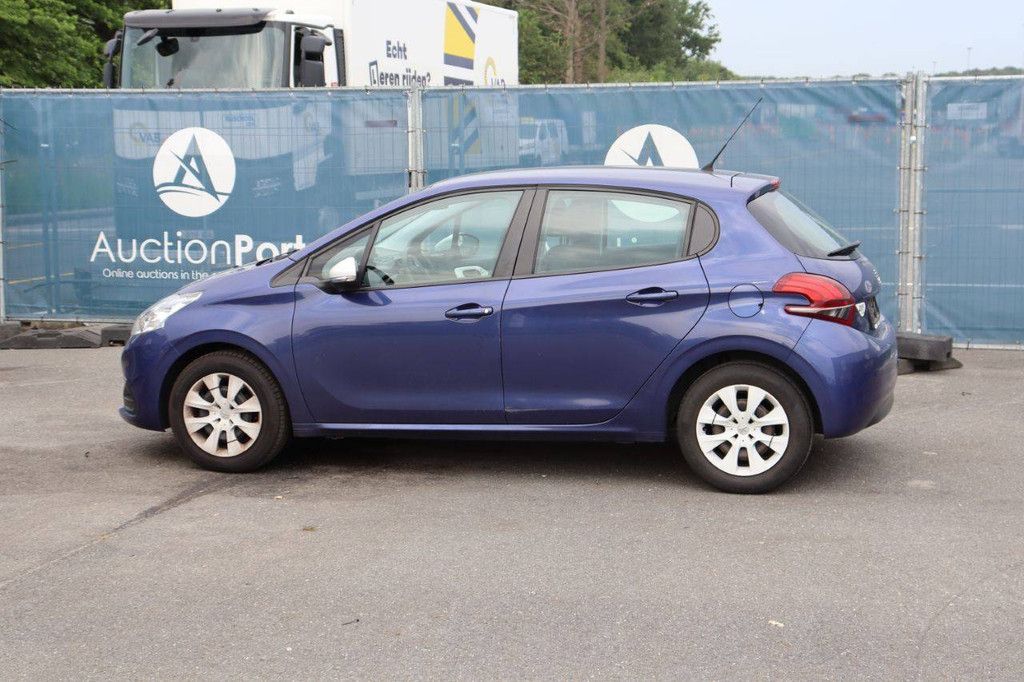 Pkw Peugeot 208 Diesel 75 PS 2017 (Marge)