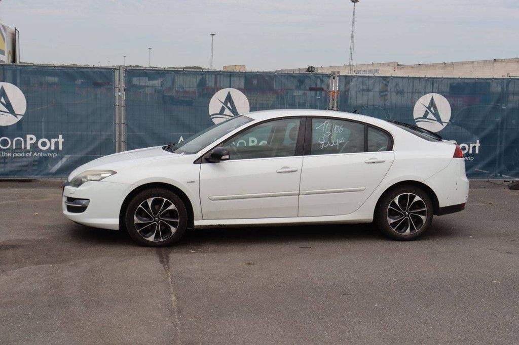 Passenger car Laguna Diesel 110hp 2015 (Margin)