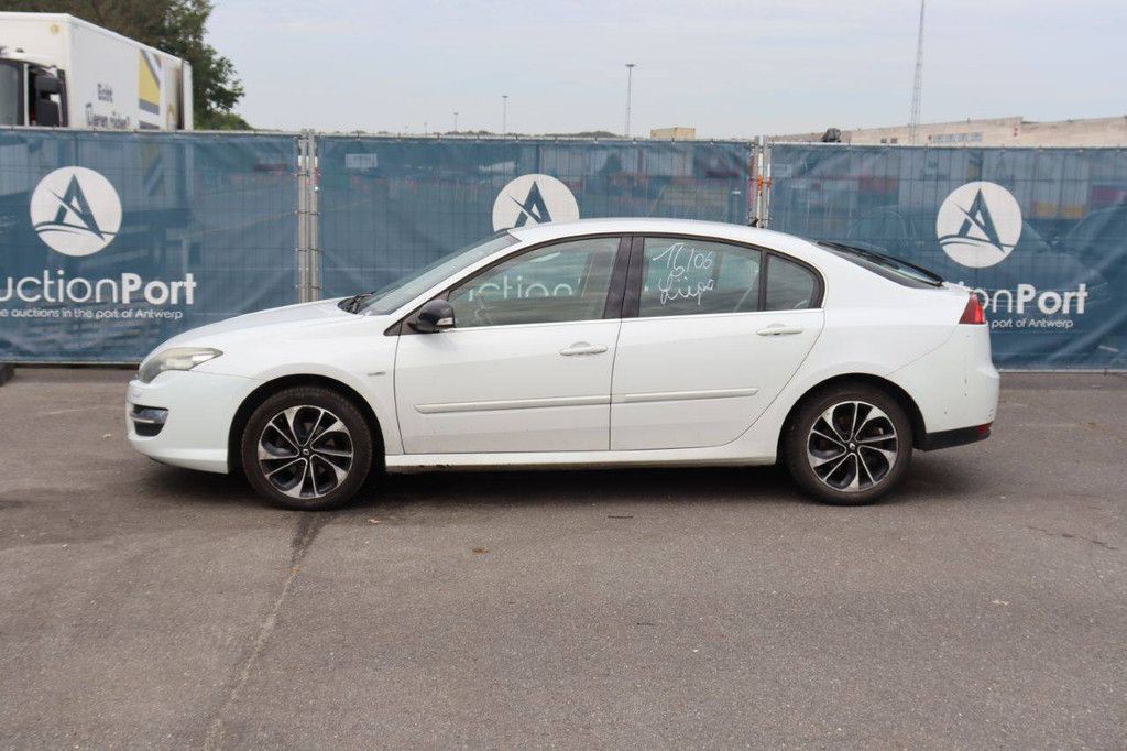 Passenger car Laguna Diesel 110hp 2015 (Margin)