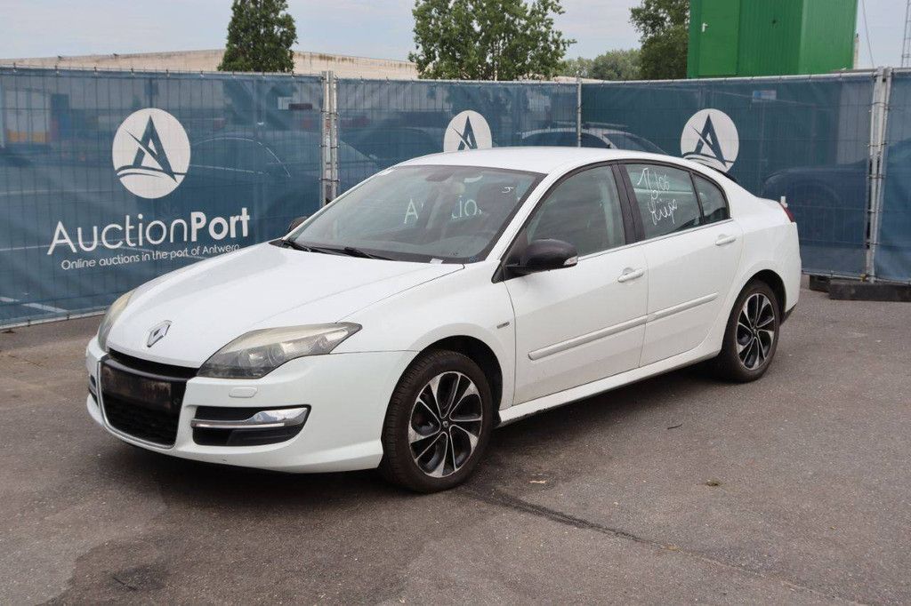 Passenger car Laguna Diesel 110hp 2015 (Margin)