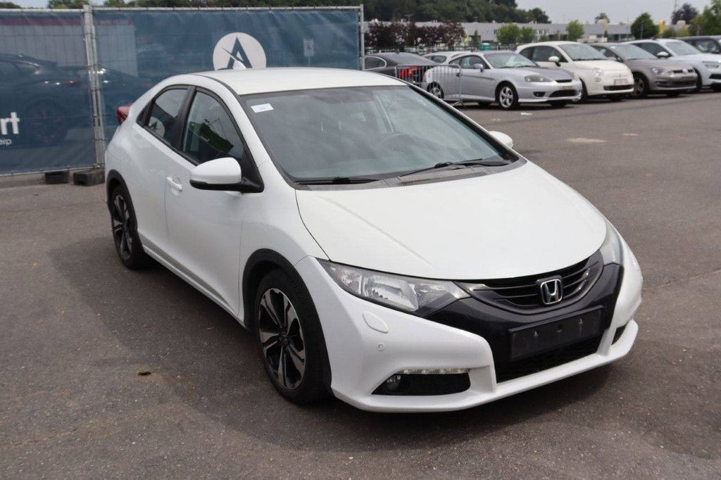 Pkw Honda Civic Benzin 142 PS 2015 (Margin)