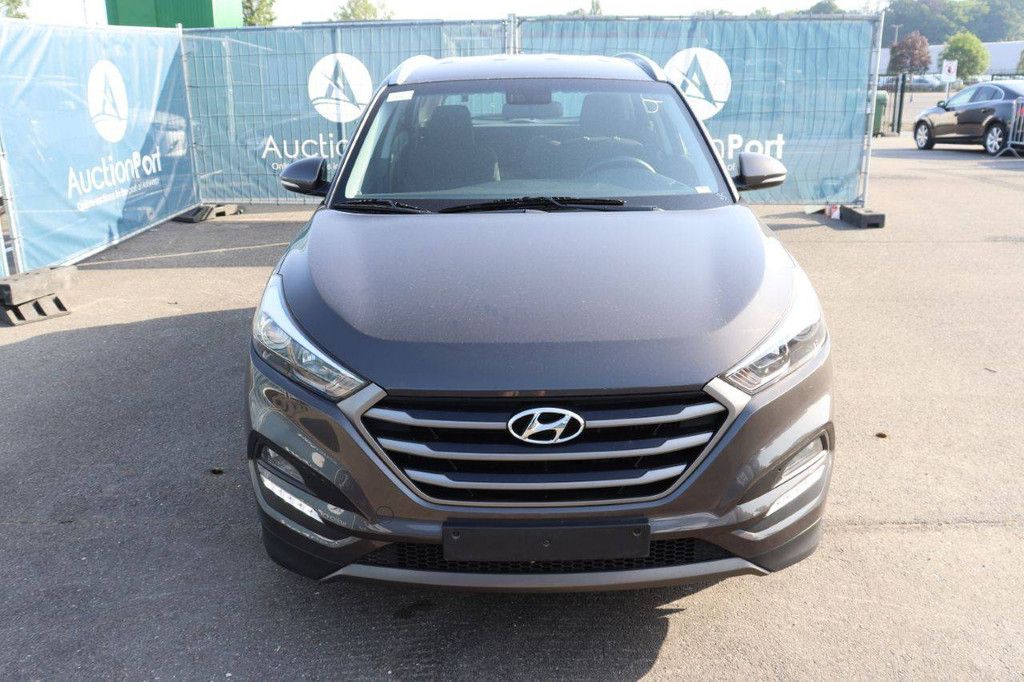 SUV Hyundai Tucson Diesel 115hp 2016 (Margin)