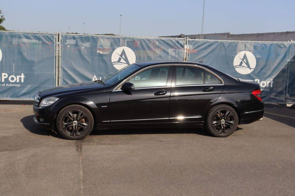 Passenger car Mercedes-Benz C-Class Petrol 184hp 2010 (Margin)
