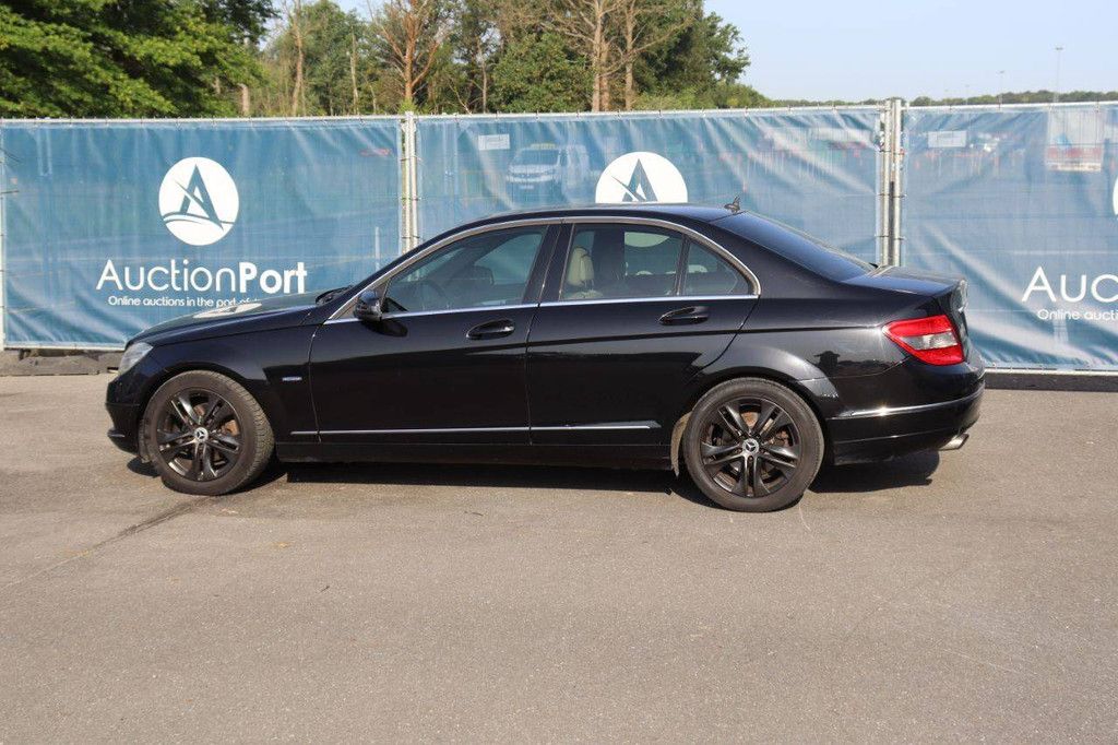 Passenger car Mercedes-Benz C-Class Petrol 184hp 2010 (Margin)