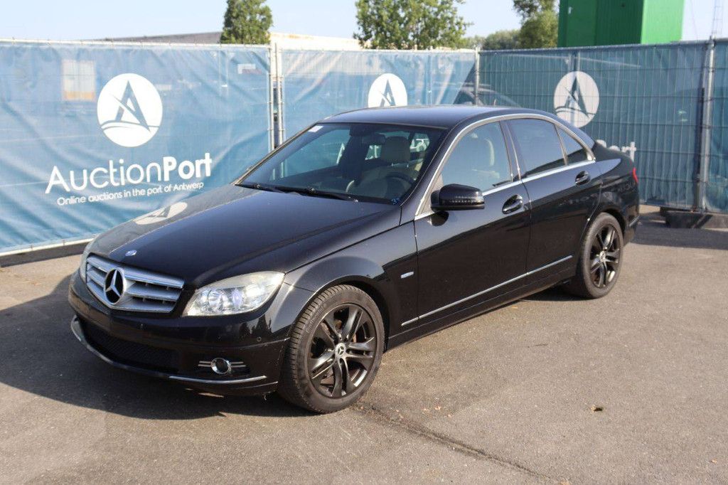 Passenger car Mercedes-Benz C-Class Petrol 184hp 2010 (Margin)