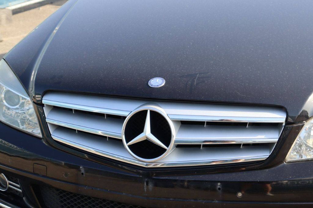 Passenger car Mercedes-Benz C-Class Petrol 184hp 2010 (Margin)