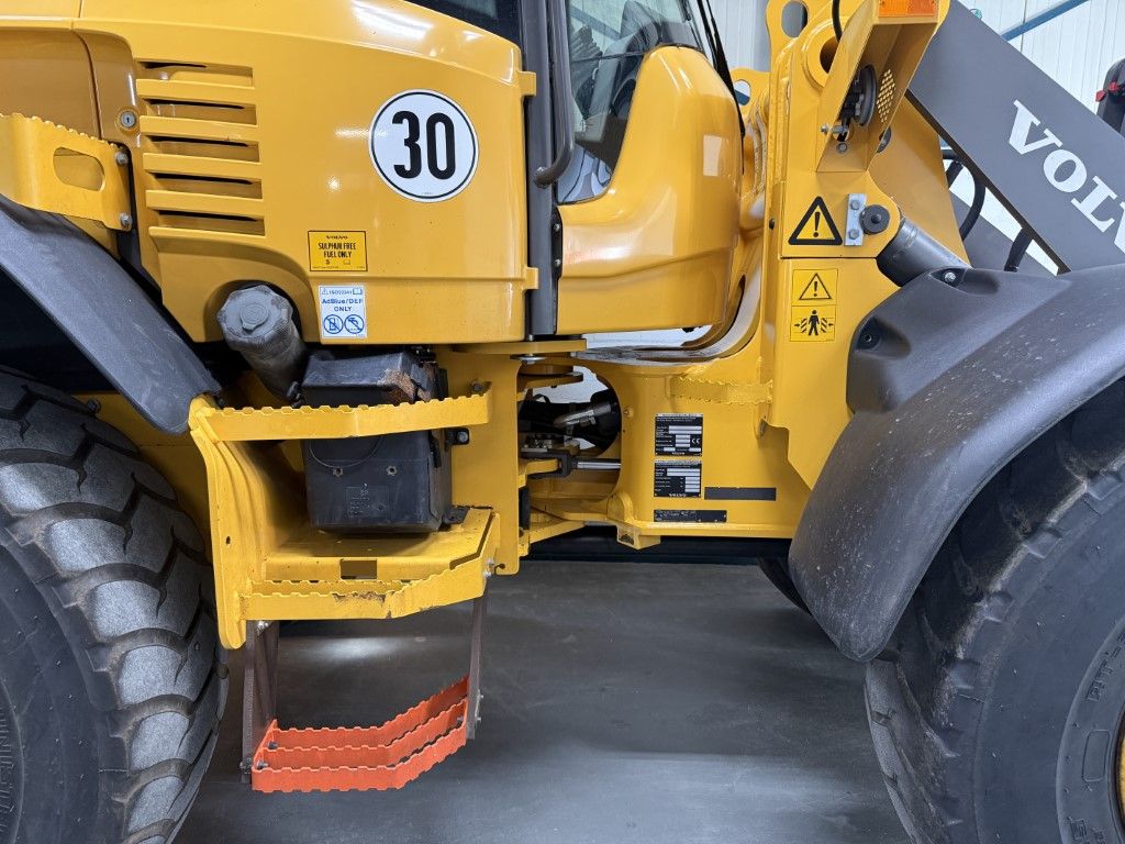 VOLVO L50H (BJR 2019 ) 3250 UUR