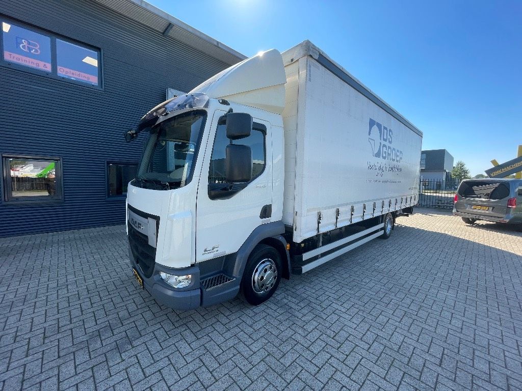 DAF LF220