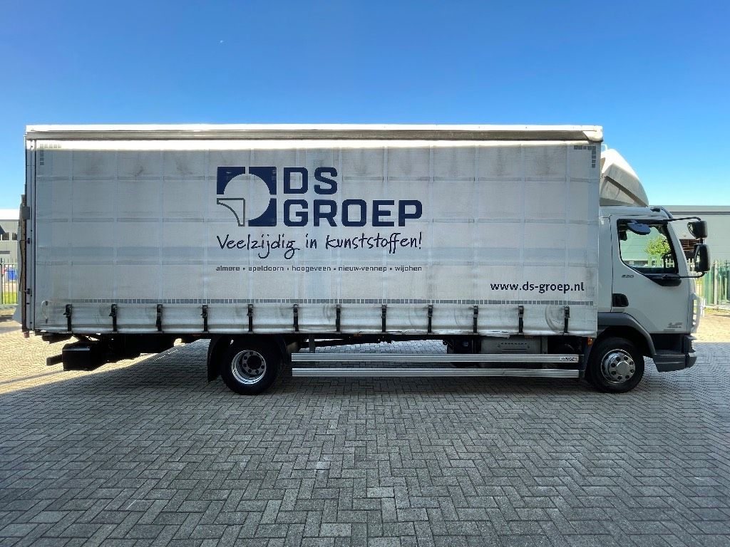 DAF LF220