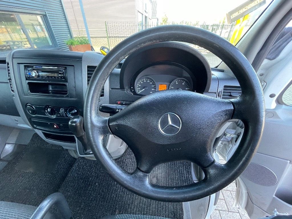 Mercedes-Benz Vuilnisauto 213CDI