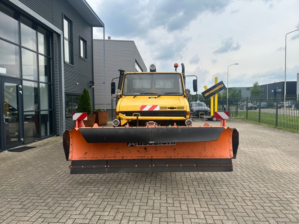 Unimog U1400 Rail