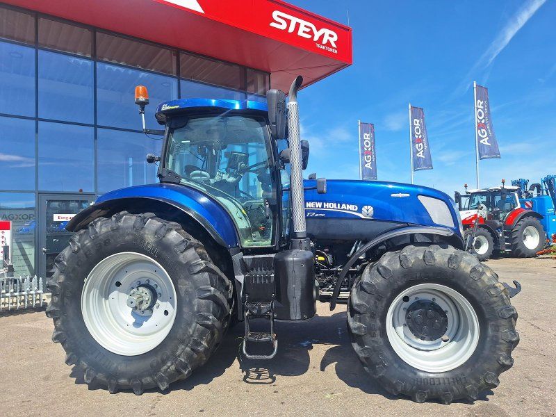 New Holland T7 270