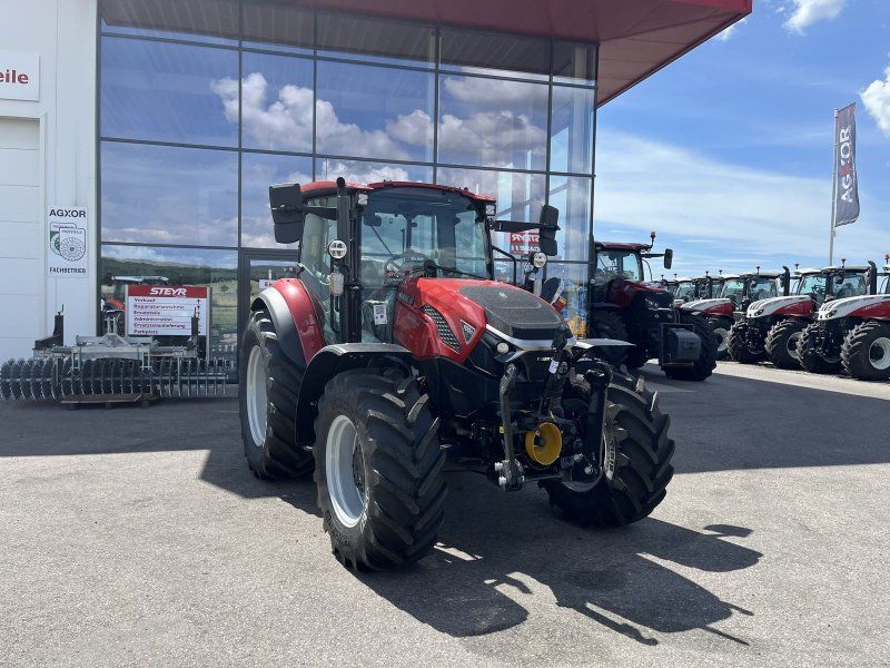 Case IH Farmall 100C