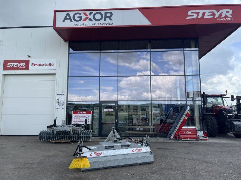 Fliegl AgroCenter Kehrm. 600