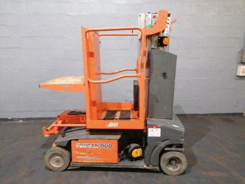 JLG Toucan Duo