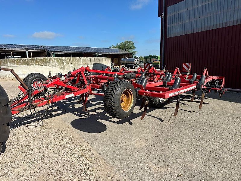 Horsch Terrano 6 FM mit neuen Walzen