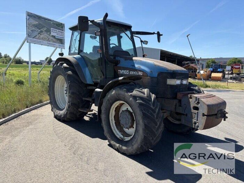 New Holland TM 165