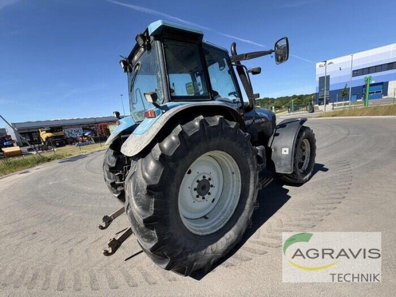 New Holland TM 165