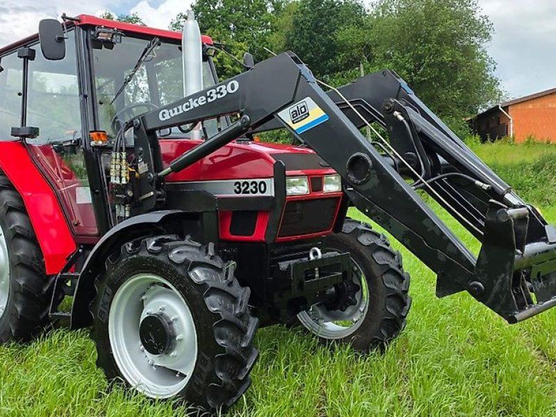 Case IH 3230