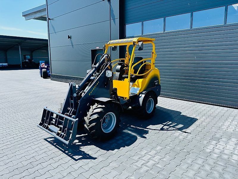 Eurotrac W12S Fahrerschutzdach !!  !! Hoflader-/Kubota