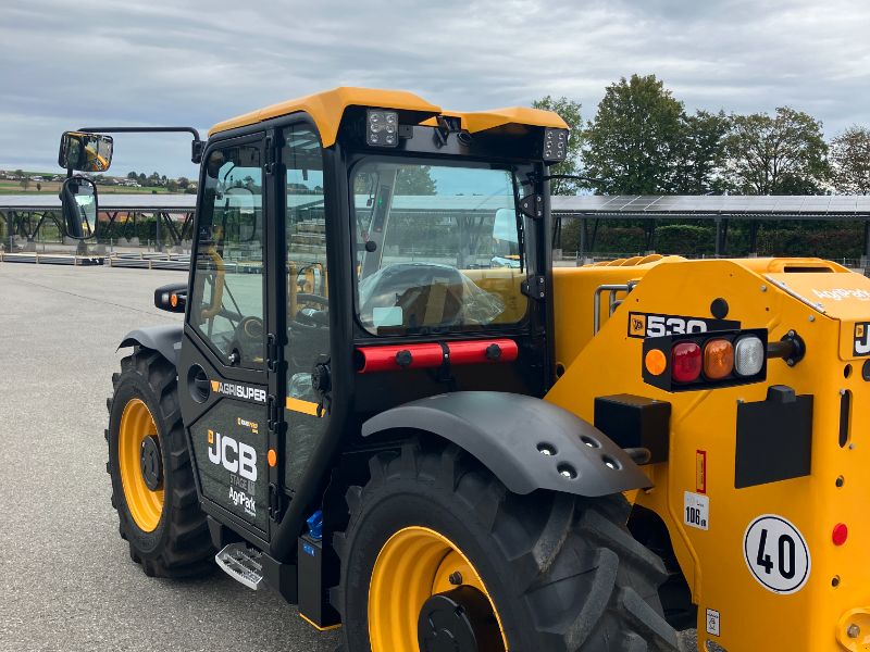 JCB 530-60 AGRI SUPER