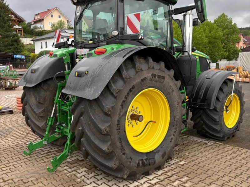 John Deere 6R 250