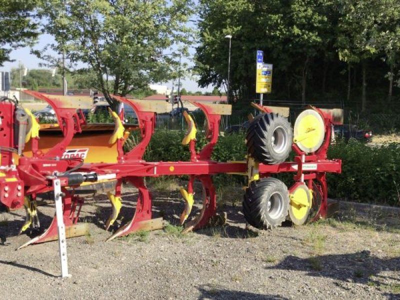 Pöttinger SERVO 3000 5-SCHARIG