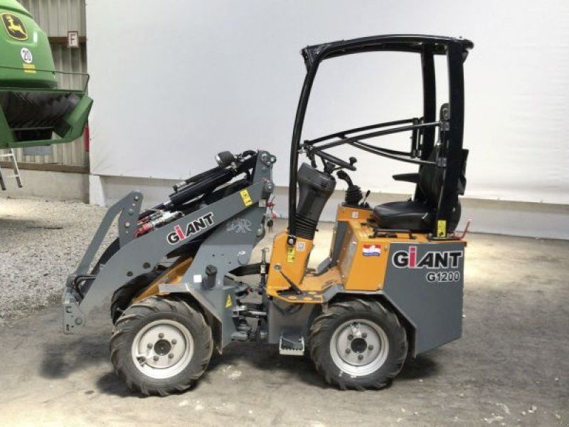Giant G1200