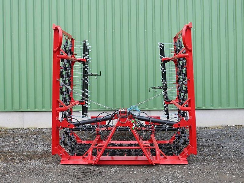 Wiesenschleppe 6 m 4 reihig hydraulisch klappbar