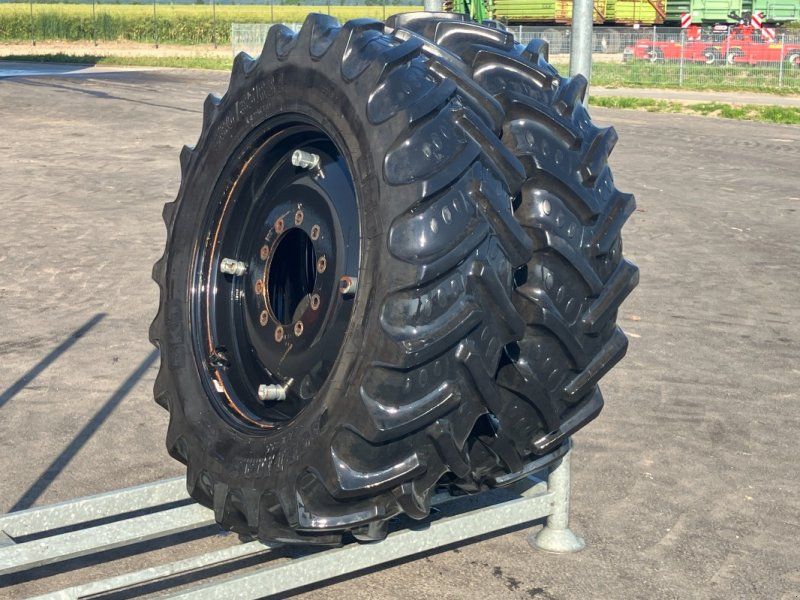 BKT 380/85 R34 Agrimax RS 855