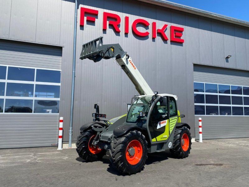 Claas Scorpion 7035 VariPower