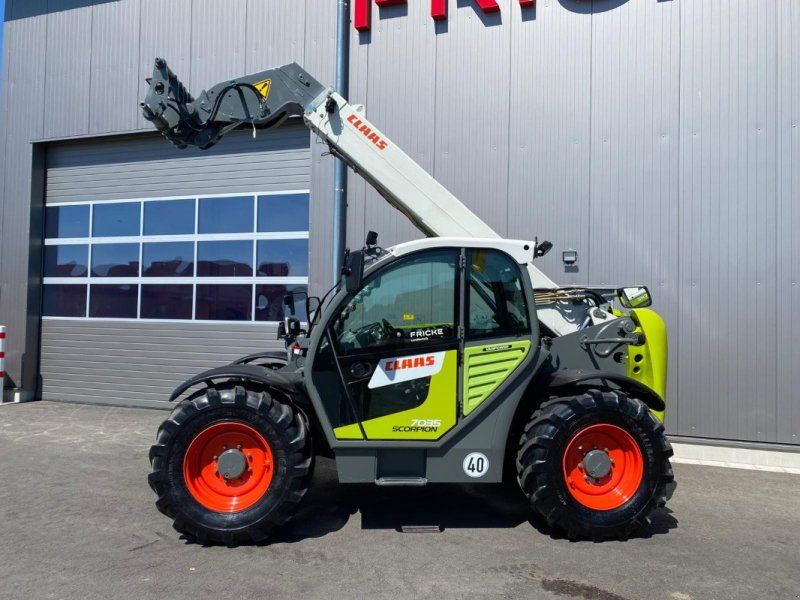 Claas Scorpion 7035 VariPower