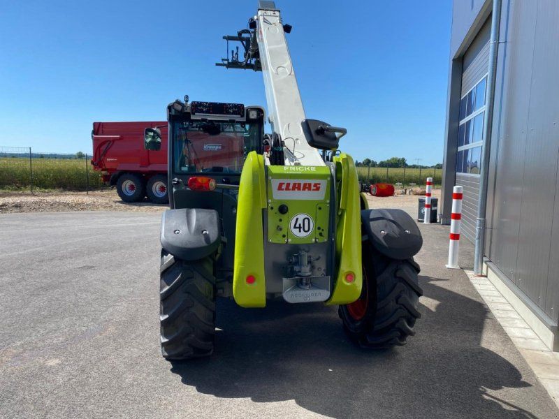 Claas Scorpion 7035 VariPower