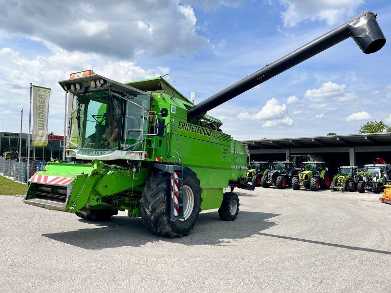 Deutz-Fahr 4075 BALANCE + Schneidwerk 5,4