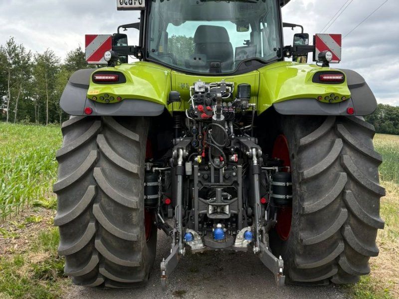 Claas AXION 870 CMATIC er AXION 800