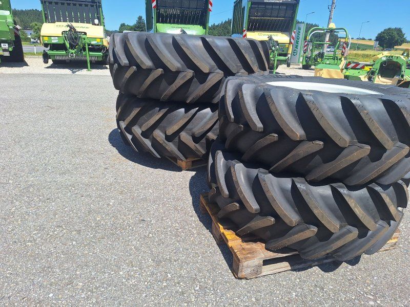 Michelin 600/65R38+480/65R28