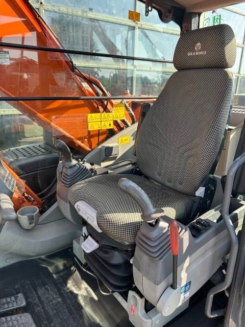 Hitachi ZX 210 LC-3