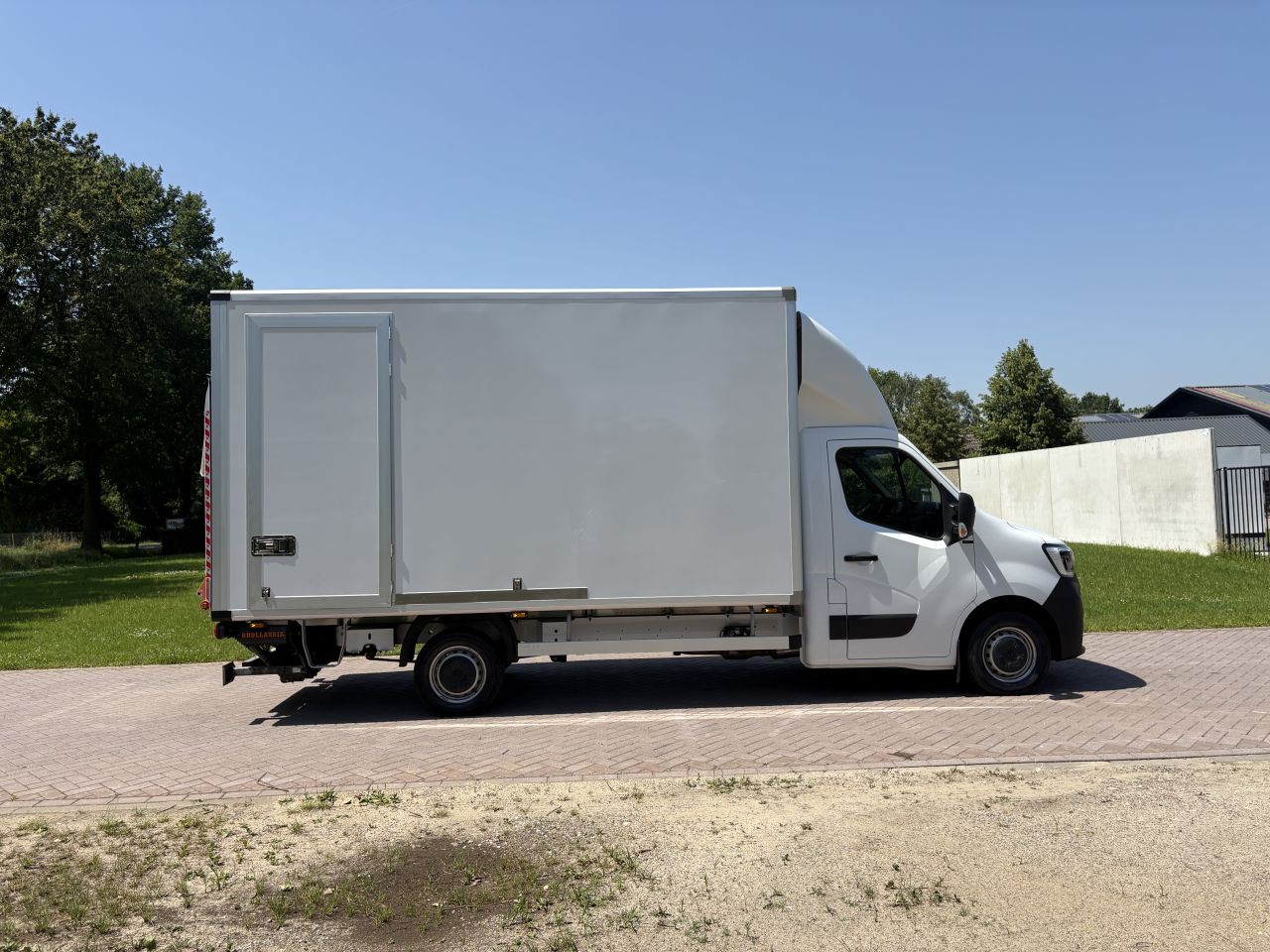 Renault Master Bakwagen laadklep 1000 kg N1 EURO 6