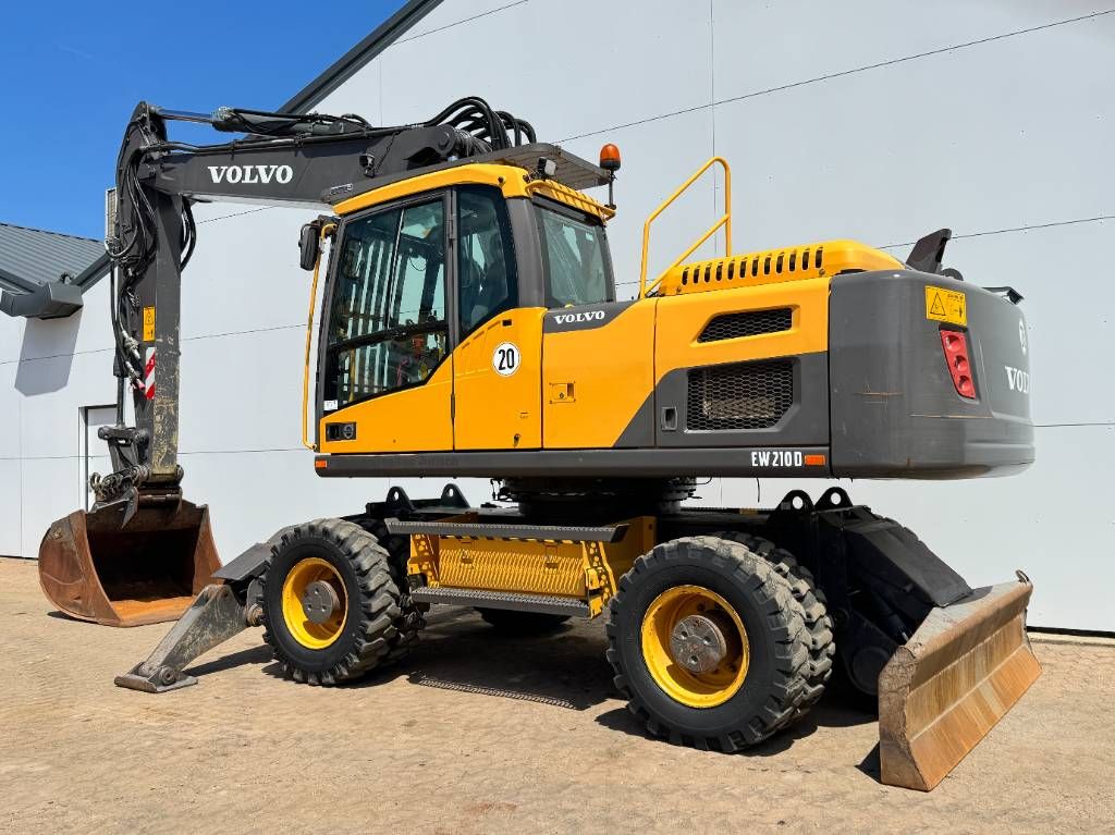 Volvo EW210D - German Machine / Triple Boom