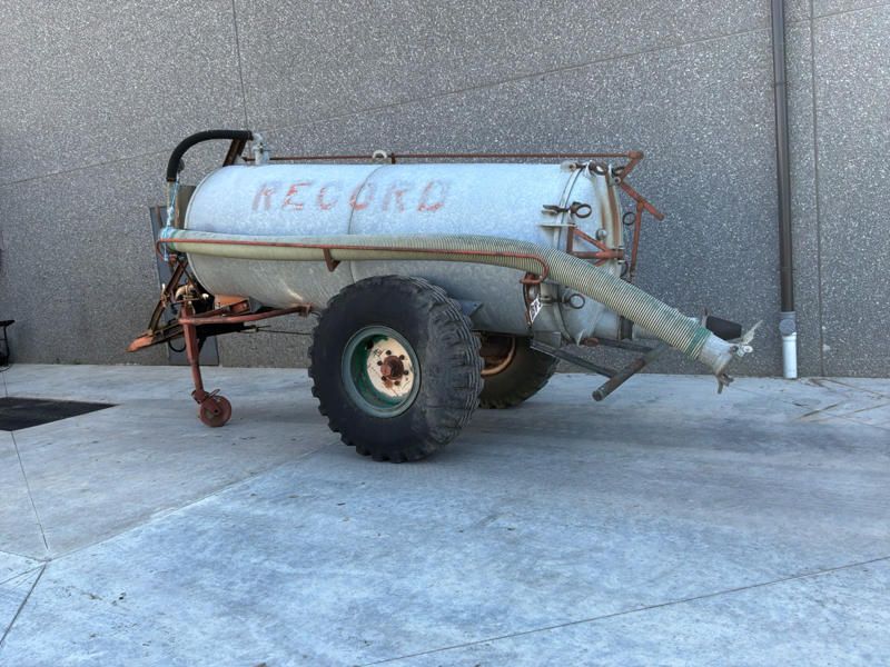 1984 Record V330 Vacuum Manure Tank