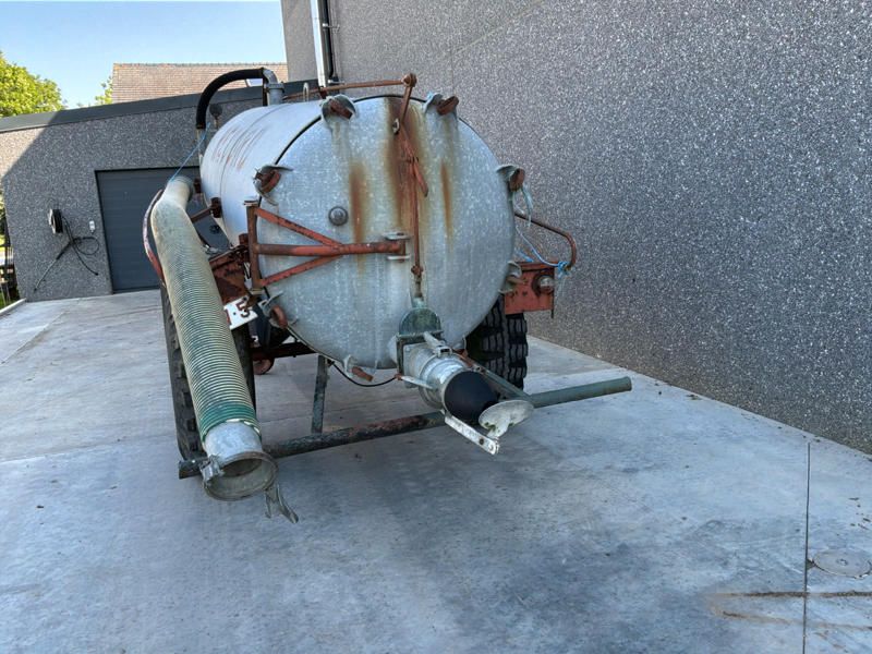1984 Record V330 Vacuum Manure Tank