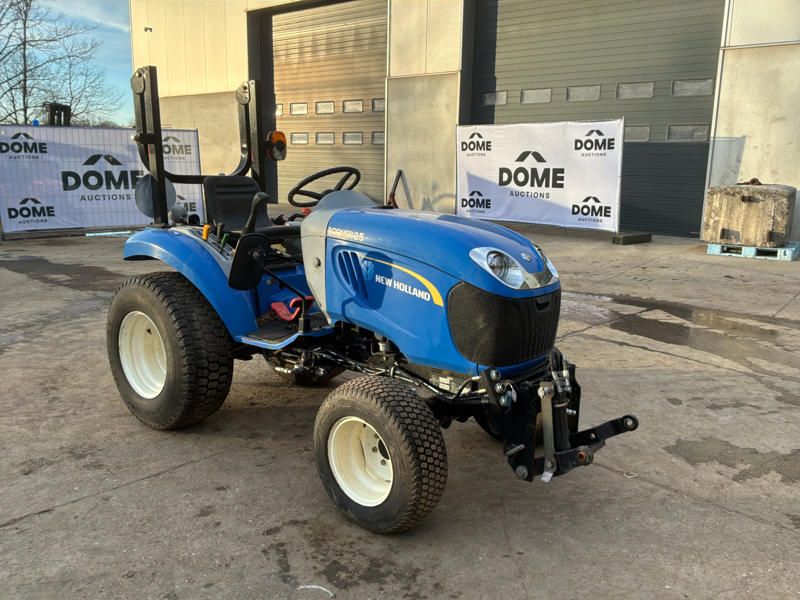 2013 New-Holland Boomer LA 25 Narrow-track tractor