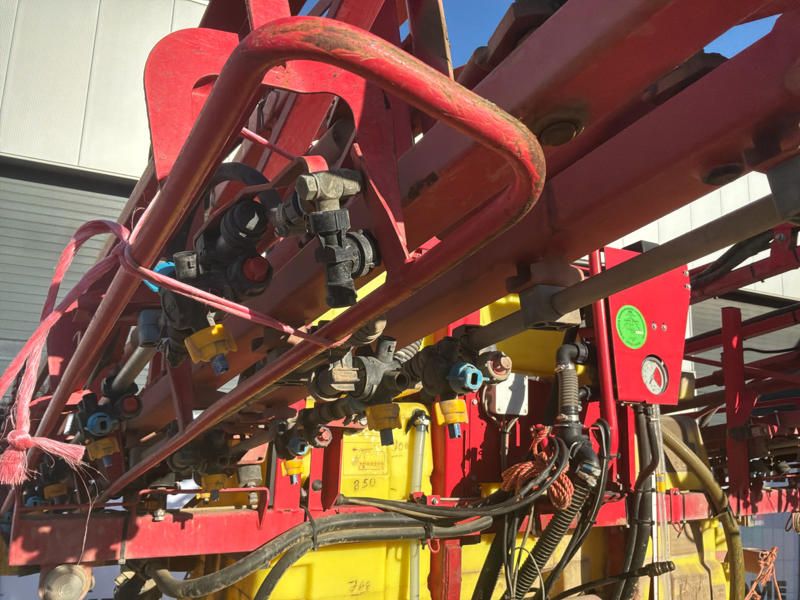 2004 Rau Vicon Expert LS-D-06-HB Field Sprayer
