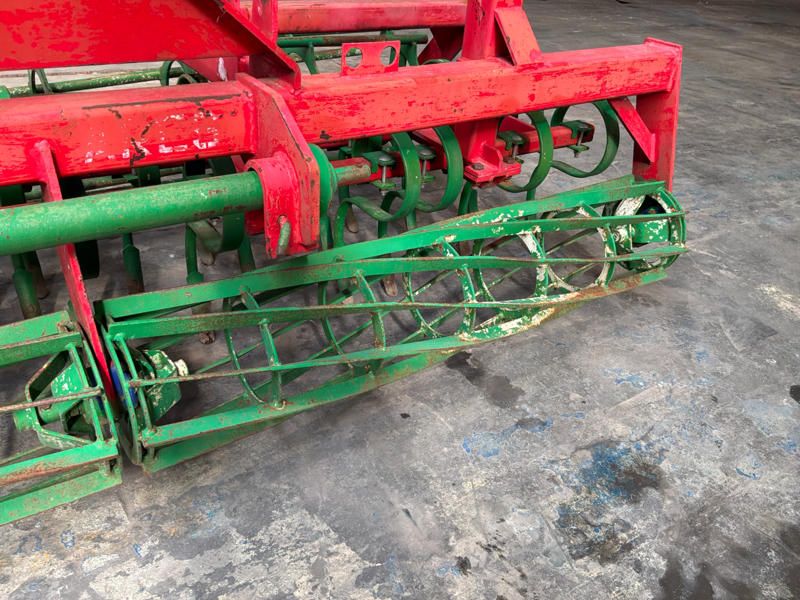Unia U 680 Mounted Cultivator