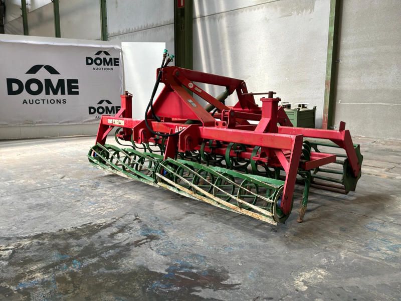 2004 Unia U 680 Mounted Cultivator