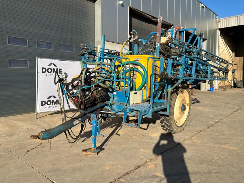 1975 Delvano GET LAK Trailed sprayer