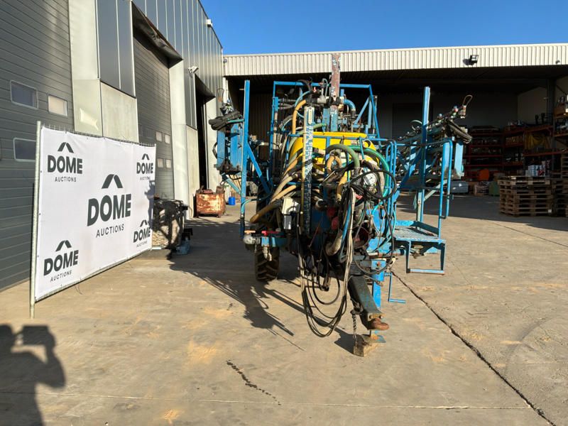 1975 Delvano GET LAK Trailed sprayer